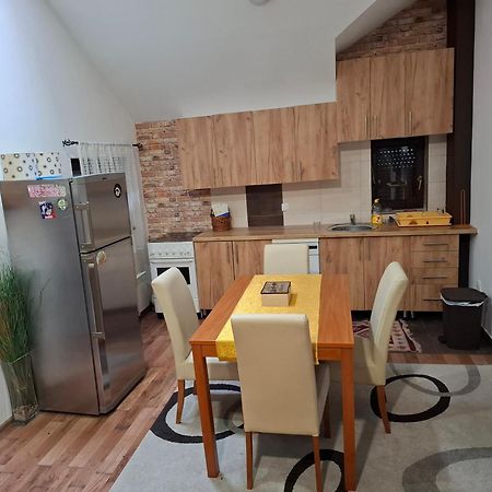 Apartment T&T Яхорина Екстериор снимка