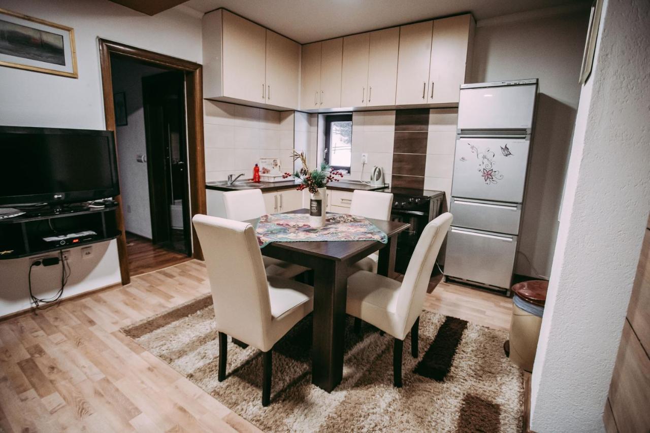 Apartment T&T Яхорина Екстериор снимка